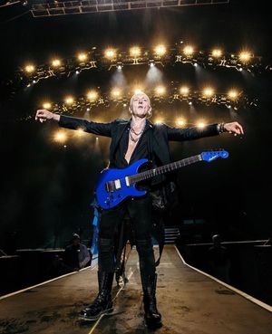 Image post by @defleppard on Instagram