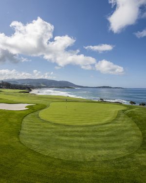 Image post by @pebblebeachresorts on Instagram
