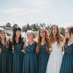 Image post by @theknot on Instagram