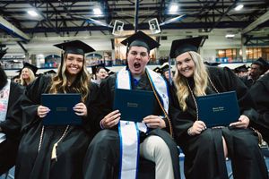 Image post by @illinoiscollege1829 on Facebook