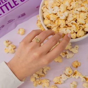 Image post by @theknot on Instagram