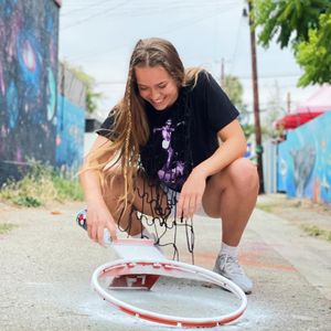 Image post by @thehoopbus on Instagram