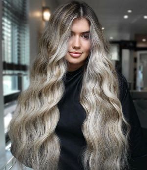 Image post by @behindthechair_com on Instagram