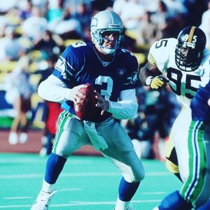 Image post by @seahawkslegends on Instagram