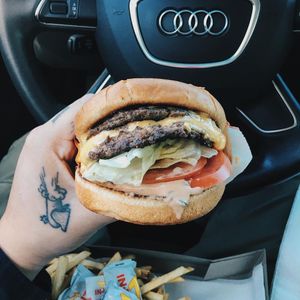 Image post by @joshuavides on Instagram
