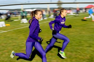 Image post by @uwtrack on Instagram