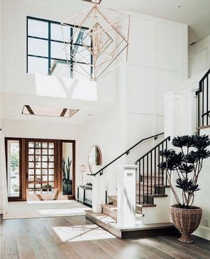 Image post by @shelbiaimonetti_realestate on Instagram