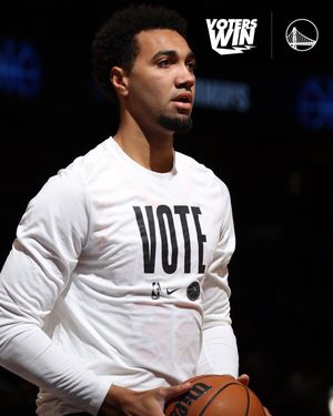 Image post by @warriors on Instagram