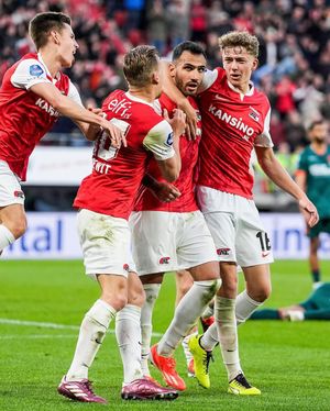 Image post by @azalkmaar on Instagram