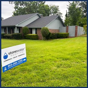 Image post by @stonewaterroofing on Instagram