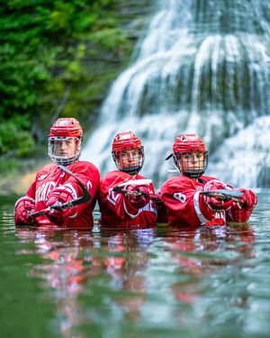 Image post by @cornellwhockey on Instagram