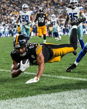 Image post by @lossteelers on Instagram