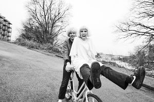Image post by @grouplove on Instagram
