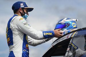 Image post by @teamhendrick on Instagram