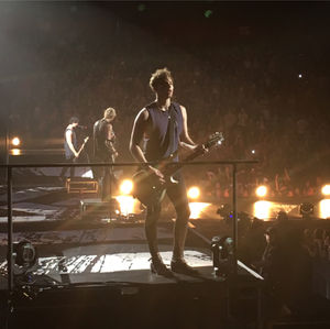 Image post by @lynnseyspader on Instagram