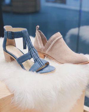 Image post by @shopoutoftown on Instagram