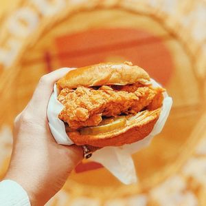 Image post by @popeyes on Instagram