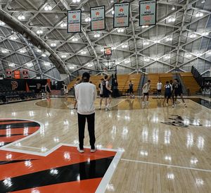 Image post by @yalembasketball on Instagram