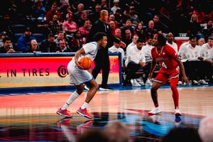 Image post by @DePaulHoops on Twitter