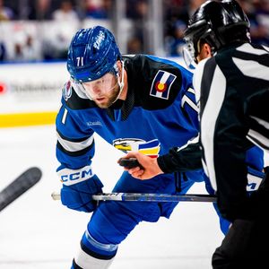 Image post by @ColoradoEagles on Twitter