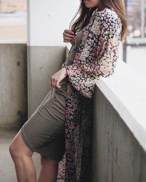 Image post by @shopoutoftown on Instagram