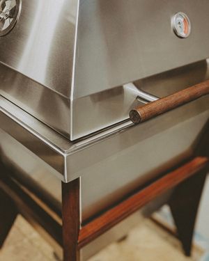 Image post by @kalamazoogrills on Instagram