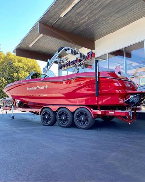 Image post by @mcboatcompany on Instagram