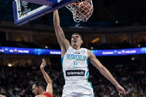 Image post by @nuggets on Twitter