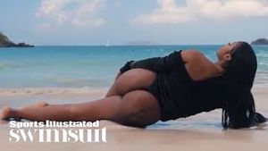 Video post by @siswimsuit on YouTube