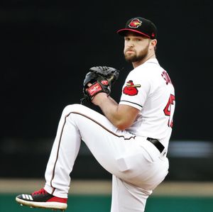 Image post by @rocredwings on Instagram