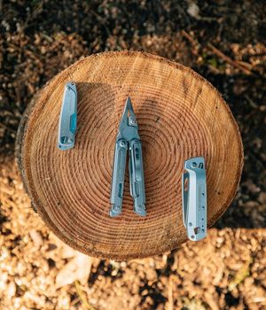Image post by @leathermantools on Instagram