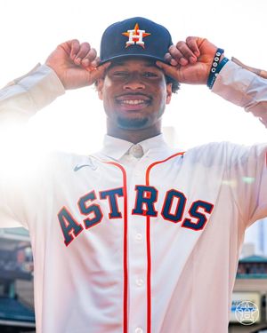 Image post by @astros on Instagram