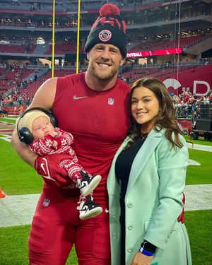 Image post by @JJWatt on Twitter
