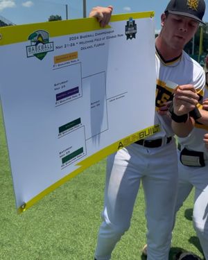 Image post by @asunsports on Instagram
