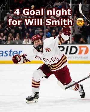 Image post by @everythingcollegehockey on Instagram