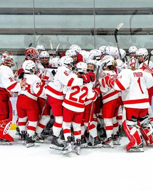 Image post by @cornellwhockey on Instagram
