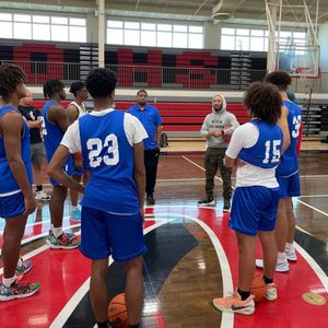 Image post by @mookiebetts on Instagram