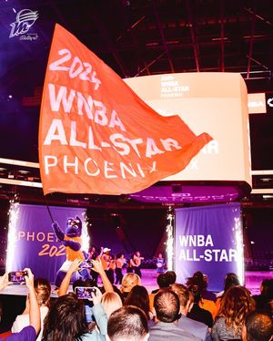 Image post by @phoenixmercury on Instagram