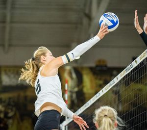 Image post by @oaklandwvb on Instagram