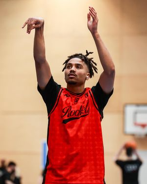 Image post by @rocketsreading on Instagram