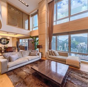 Image post by @christiesrealestate on Instagram