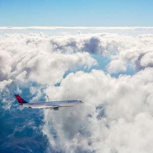 Image post by @deltaairlines_jp on Instagram