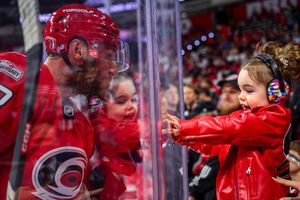 Image post by @Canes on Twitter
