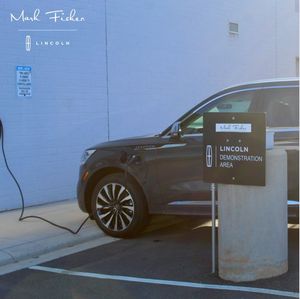 Image post by @markfickenlincoln on Instagram