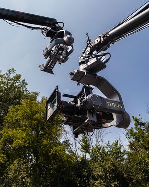 Image post by @motocrane_team on Instagram