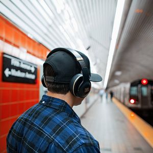 Image post by @jblaudio on Instagram