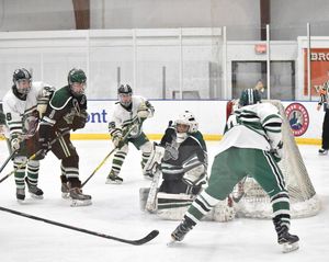 Image post by @lakeorion_varsityhockey on Instagram