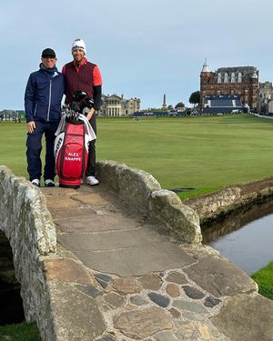 Image post by @alexknappegolf on Instagram