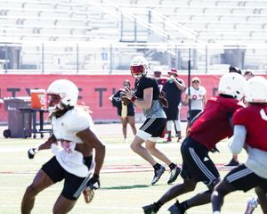 Image post by @uiw_football on Instagram