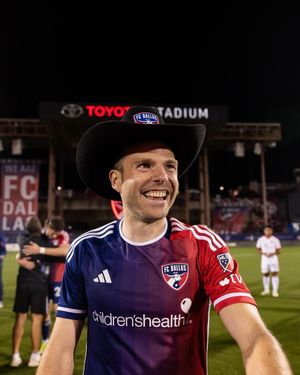 Image post by @fcdallas on Instagram